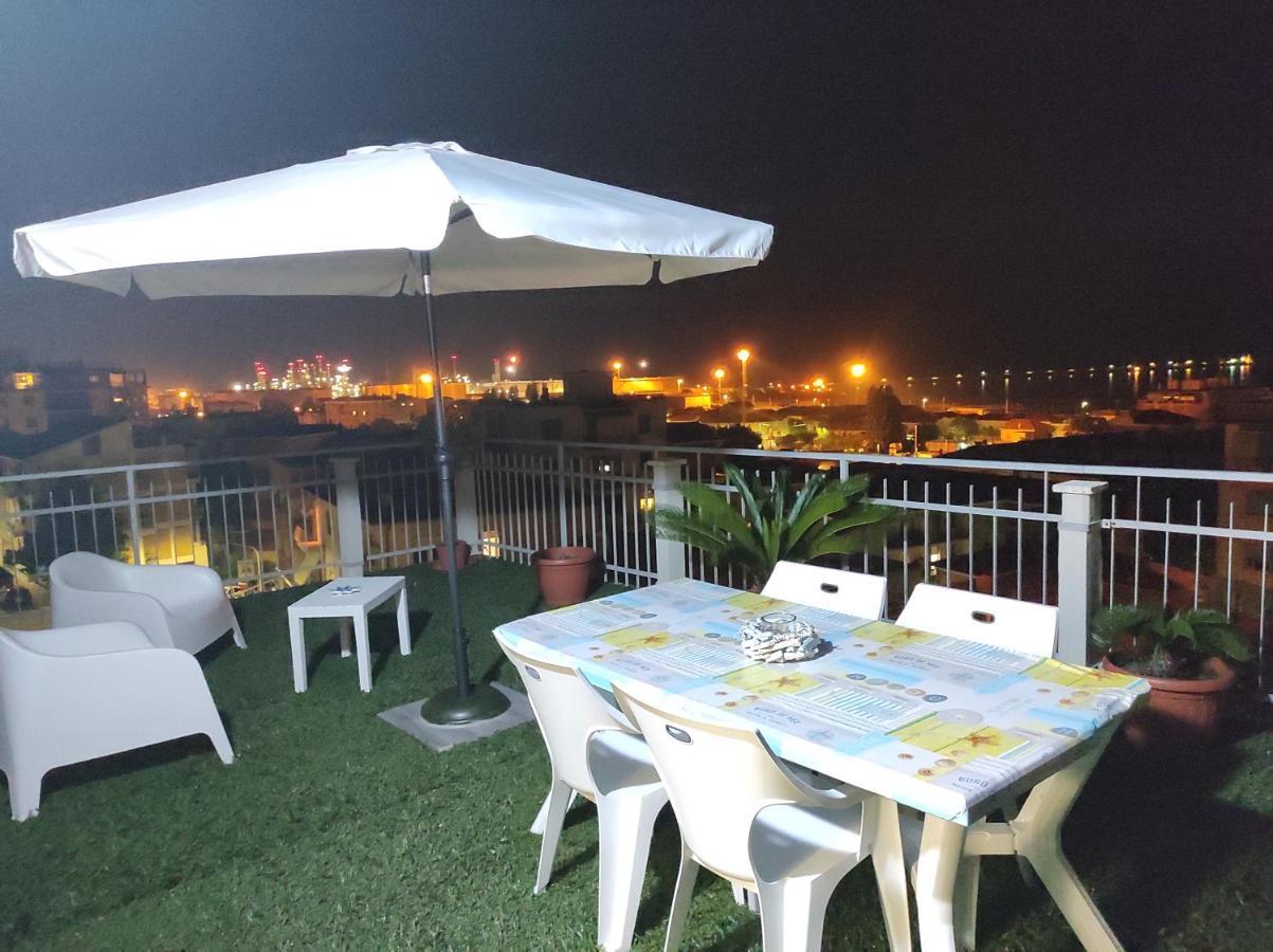 La Terrazza Falconara Marittima Exterior foto
